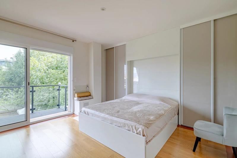 Maison - 200 m² - 7 pièces