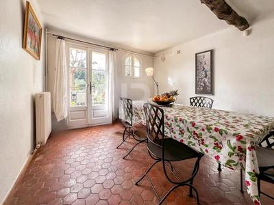 Mas - 161 m² - 7 pièces