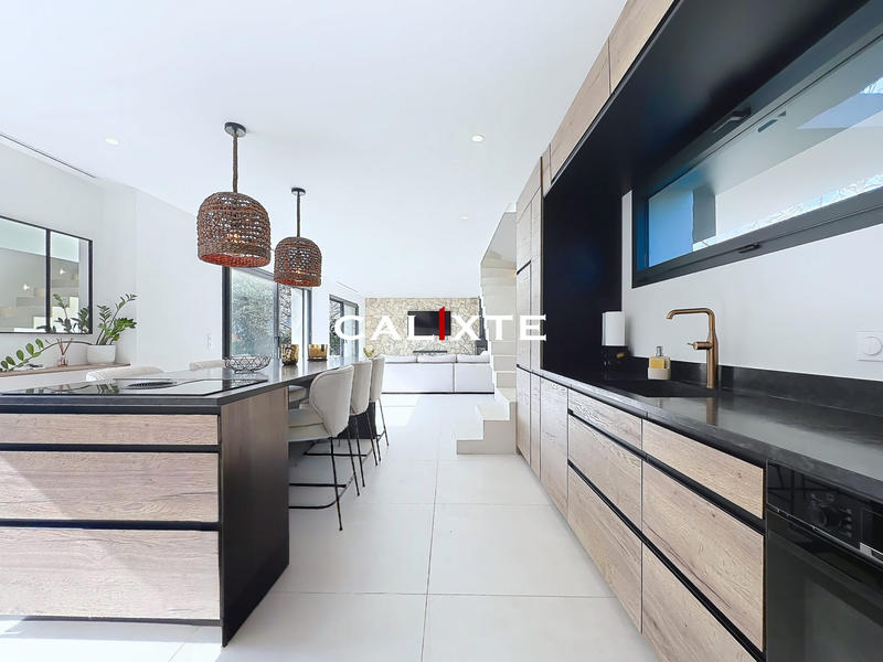 Maison contemporaine - 127 m² - 4 pièces