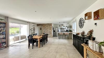 Villa - 114 m² - 4 pièces