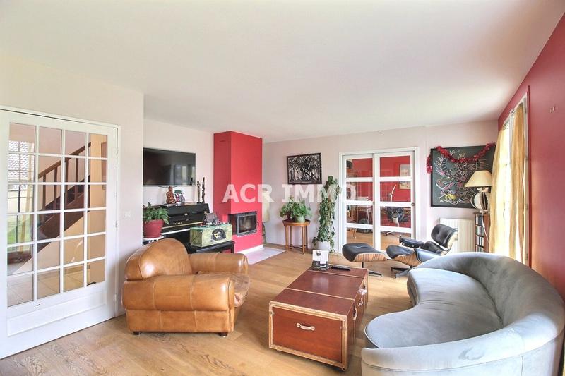 Maison - 144 m² - 7 pièces