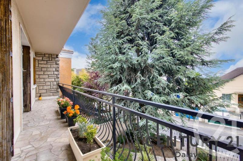 Maison - 162 m² - 7 pièces