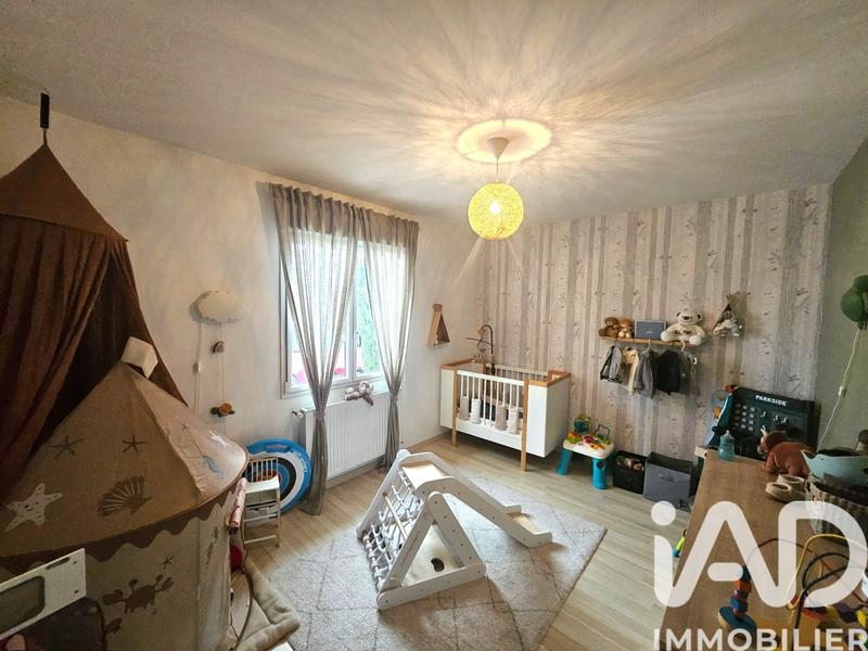 Maison - 203 m² - 8 pièces