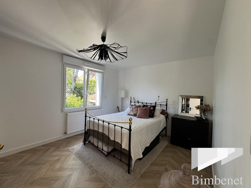 Maison - 160 m² - 4 pièces