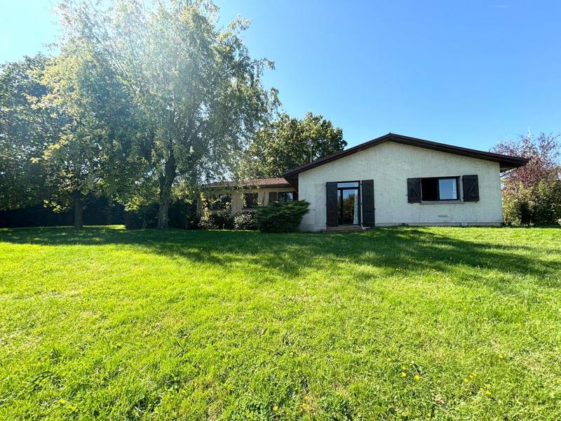 Maison - 171 m² - 7 pièces