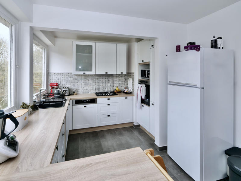 Appartement - 80 m² - 4 pièces