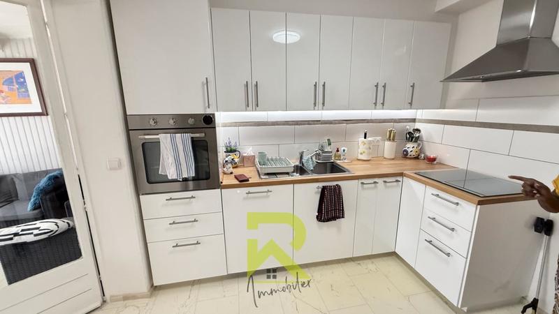 Villa - 90 m² - 5 pièces