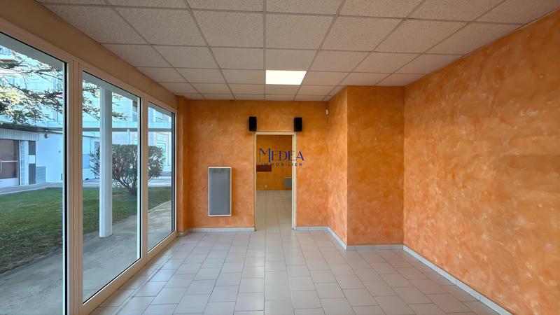 Local commercial - 56 m²