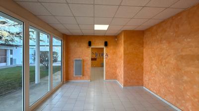 Local commercial - 56 m²