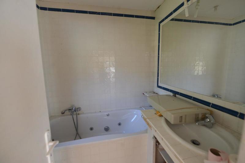 Maison - 284 m² - 7 pièces