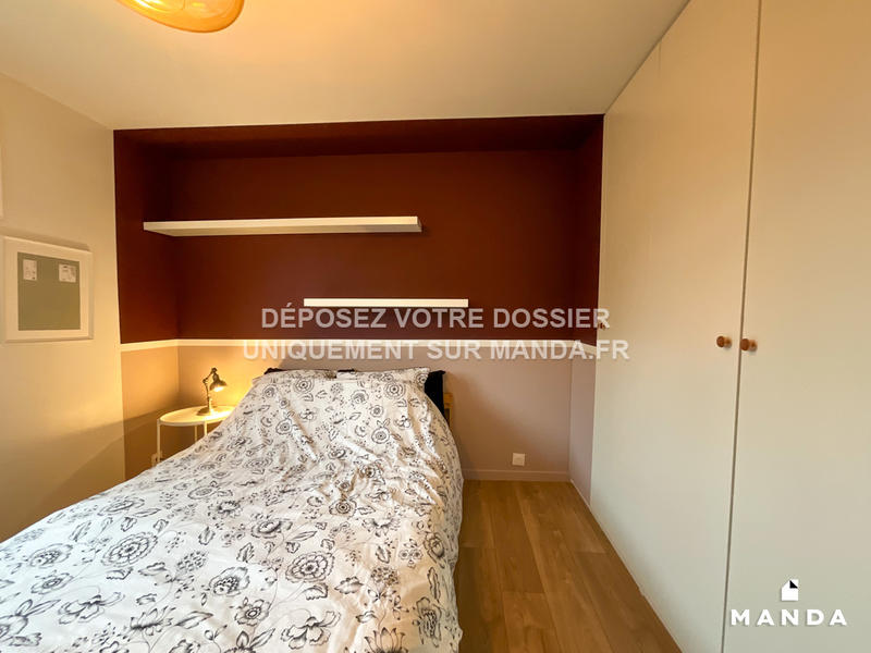 Chambre - 10 m² - 4 pièces