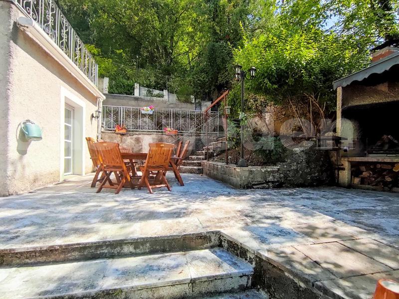 Maison - 170 m² - 6 pièces