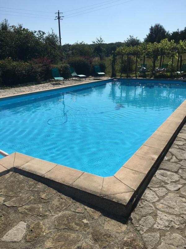 Maison en pierre - 355 m² - 11 pièces