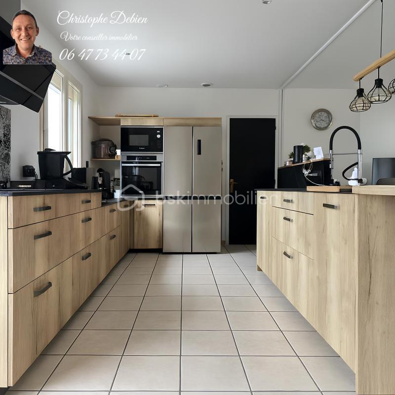 Pavillon - 172 m² - 7 pièces