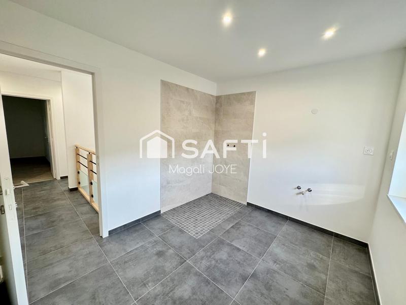 Maison - 178 m² - 8 pièces