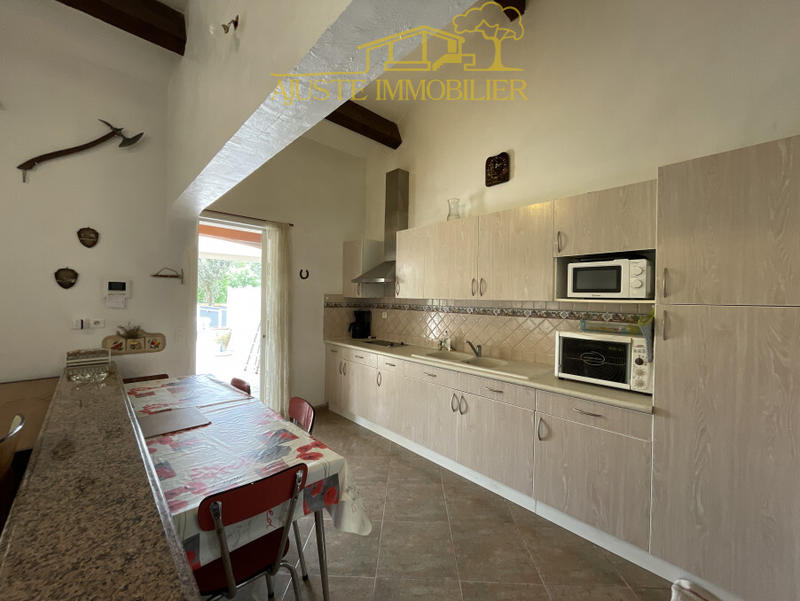 Maison - 310 m² - 10 pièces