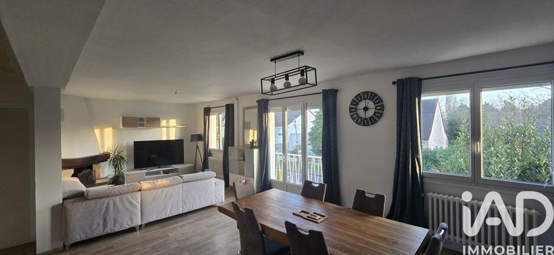 Maison - 140 m² - 8 pièces