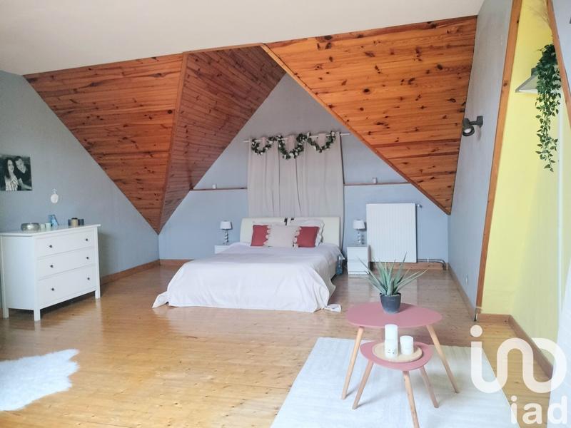 Maison - 153 m² - 7 pièces