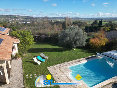 Maison - 163 m² - 7 pièces