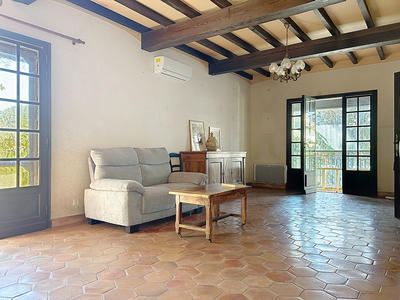 Maison - 95 m² - 5 pièces