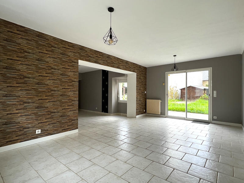 Maison - 122 m² - 6 pièces