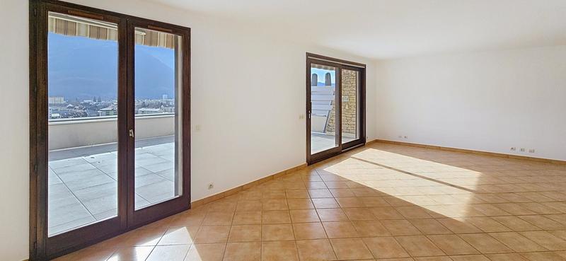 Appartement - 113 m² - 4 pièces