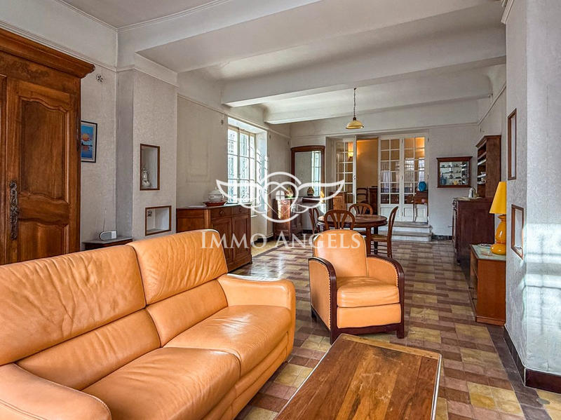 Appartement - 129 m² - 3 pièces