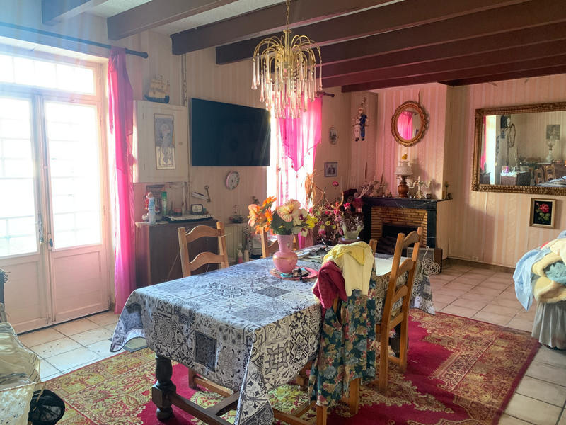 Maison - 104 m² - 5 pièces