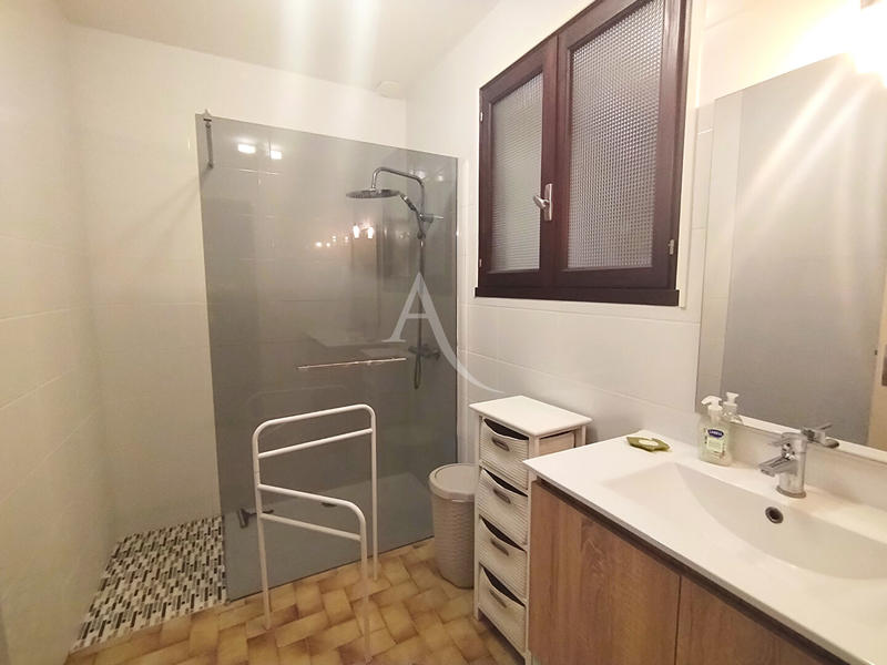 Maison - 88 m² - 4 pièces