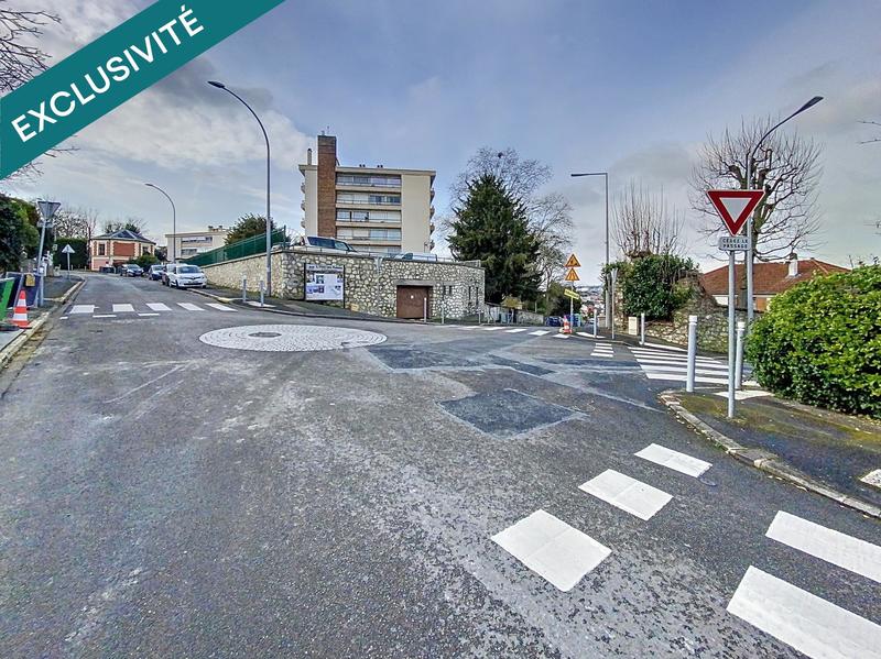 Bureau - 130 m² - 5 pièces