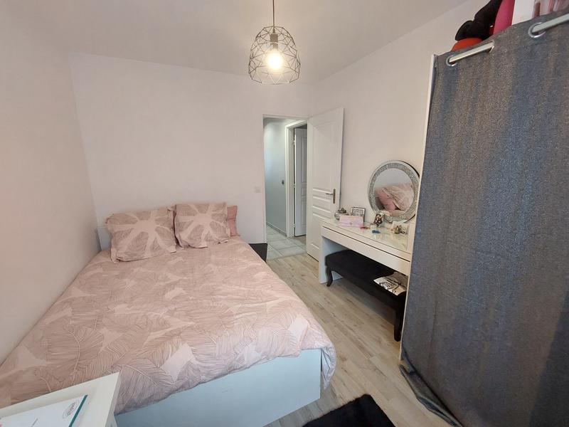 Appartement - 82 m² - 4 pièces