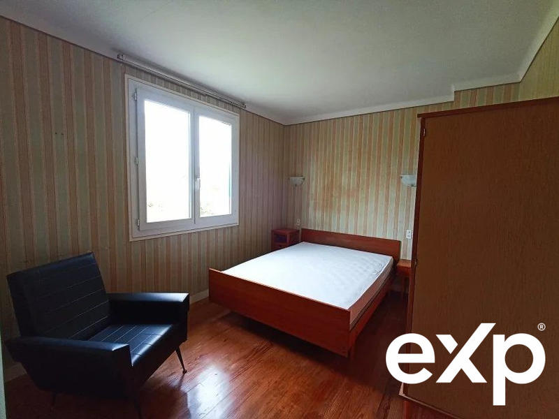 Maison - 93 m² - 5 pièces