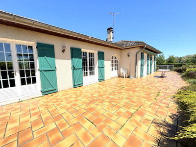 Maison - 148 m² - 6 pièces