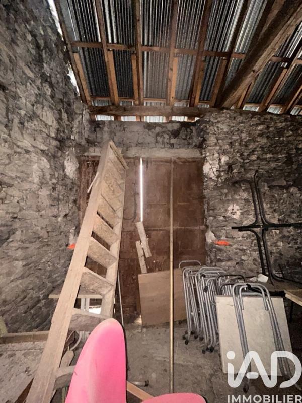 Maison de village - 94 m² - 2 pièces