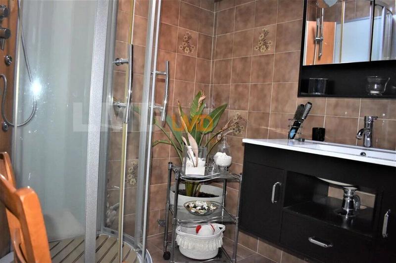 Maison - 105 m² - 10 pièces