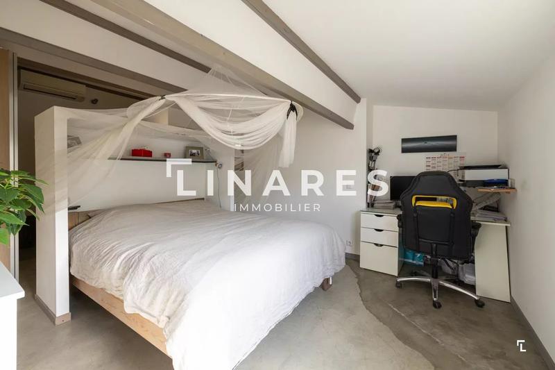Appartement - 87 m² - 3 pièces