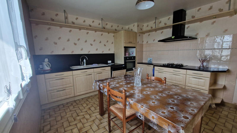 Maison - 97 m² - 4 pièces