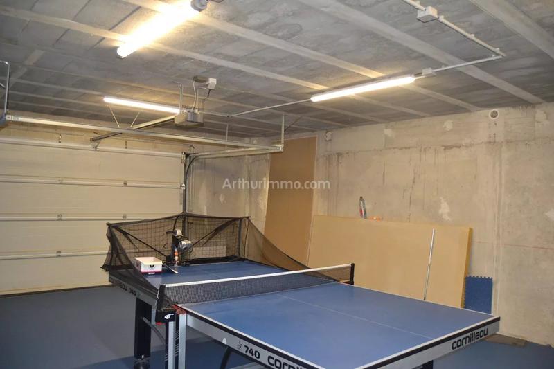 Maison - 258 m² - 7 pièces