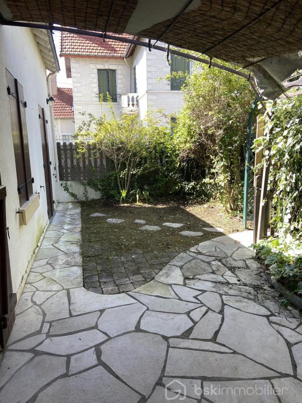 Maison de ville - 72 m² - 3 pièces