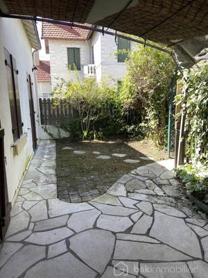 Maison de ville - 72 m² - 3 pièces