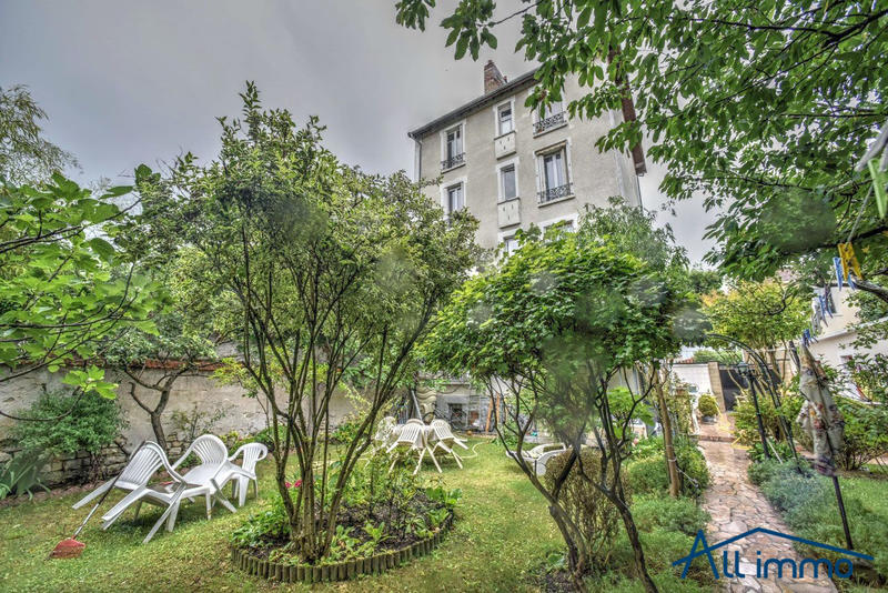 Appartement - 105 m² - 4 pièces