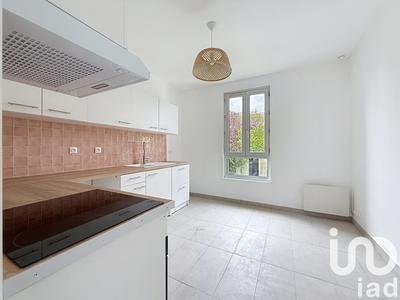 Maison - 164 m² - 9 pièces