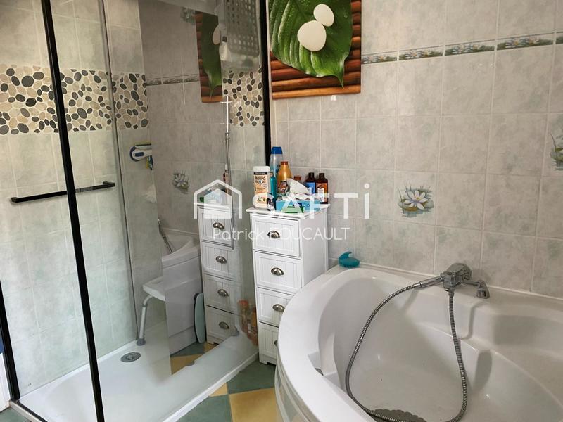 Maison - 137 m² - 7 pièces