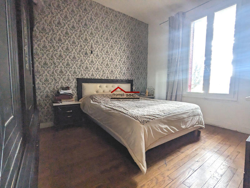 Maison - 80 m² - 5 pièces