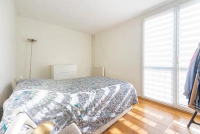 Appartement - 79 m² - 4 pièces