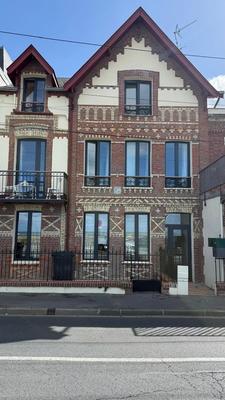 Appartement - 76 m² - 6 pièces