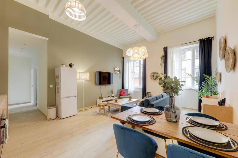 Appartement - 83 m² - 5 pièces