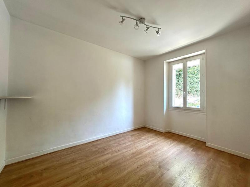 Maison - 188 m² - 7 pièces