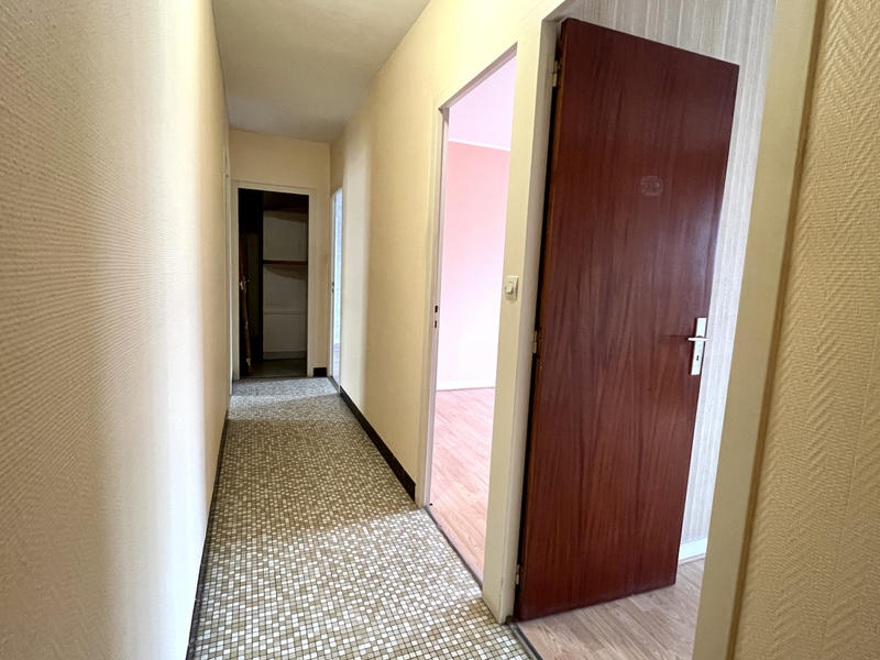 Appartement - 121 m² - 5 pièces