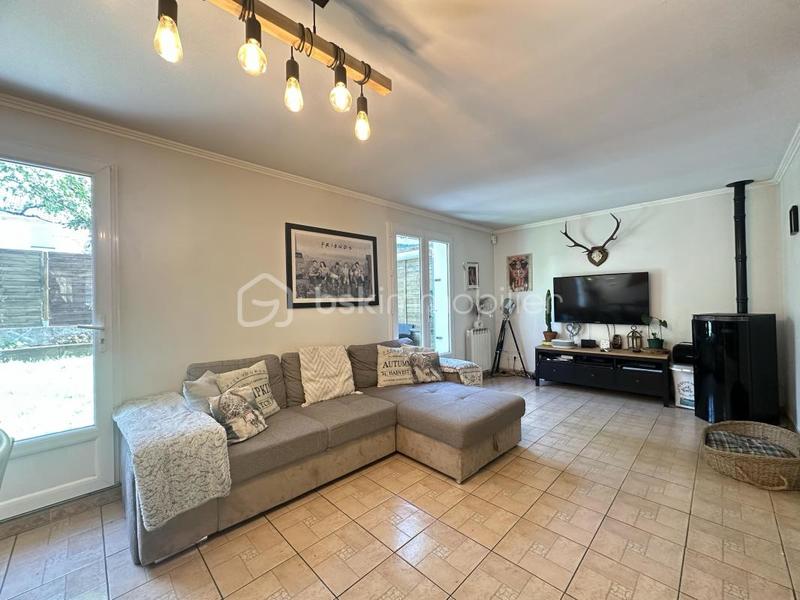 Maison traditionnelle - 86 m² - 5 pièces